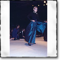 Christian Dior Fashion Show Paris Fall Winter '86 '87 © interneTrends.com classic